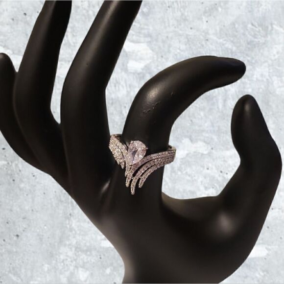 Size 9 Wing angel ring  with Inlaid Zircon White and diamond Plated - Picture 13 of 14